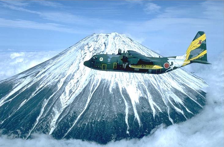 c130_jasdf_fuji.jpg